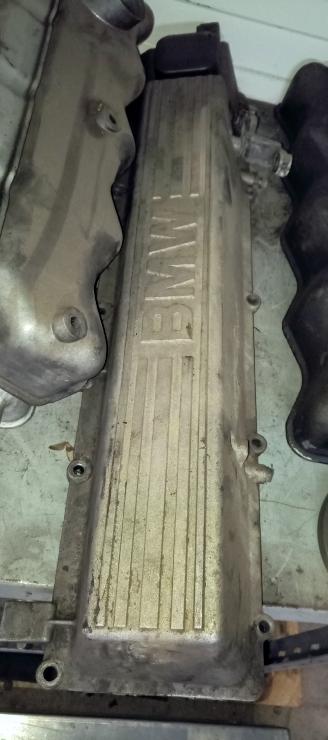 couvre culbuteurs range rover P38 diesel BMW