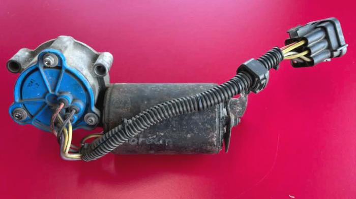 moteur électrique de commande de boite de transfert P38 - OCCASION